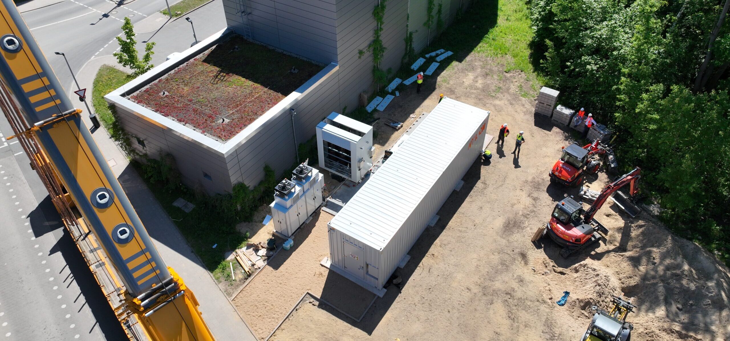 Technische Pionierarbeit hinter dem Zaun