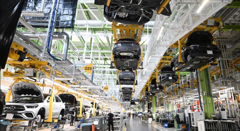 Why Central and Eastern Europe Offers Lower Manufacturing Costs Than Western Europe