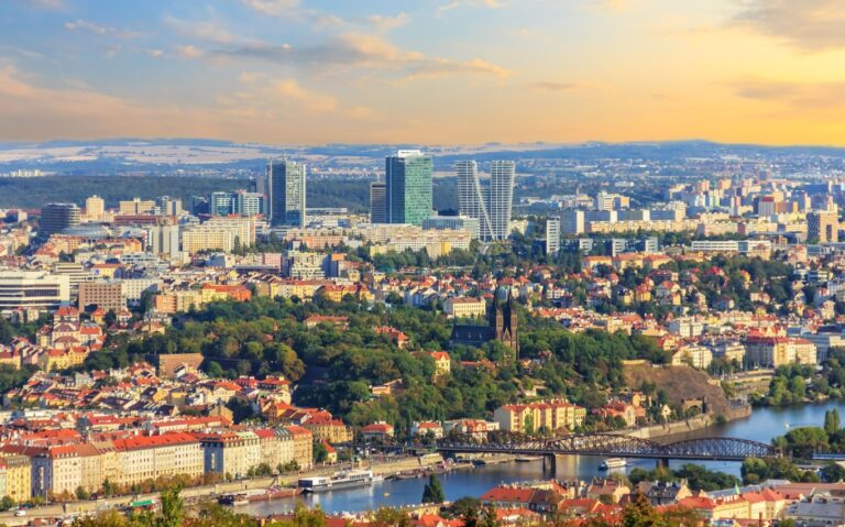 Eastern Europe’s Business Awakening. Why Companies Are Exploring the Region Through Market Entry Journeys.